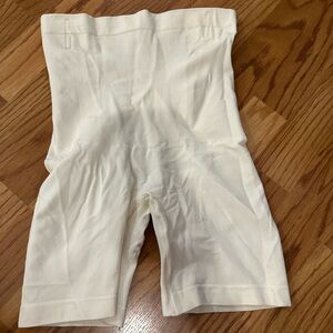 Women’s shapewear shapermint brand